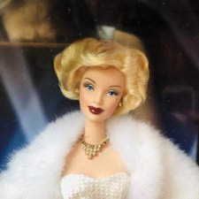 Barbie Мерлин Монро, Барби Marilyn Monroe