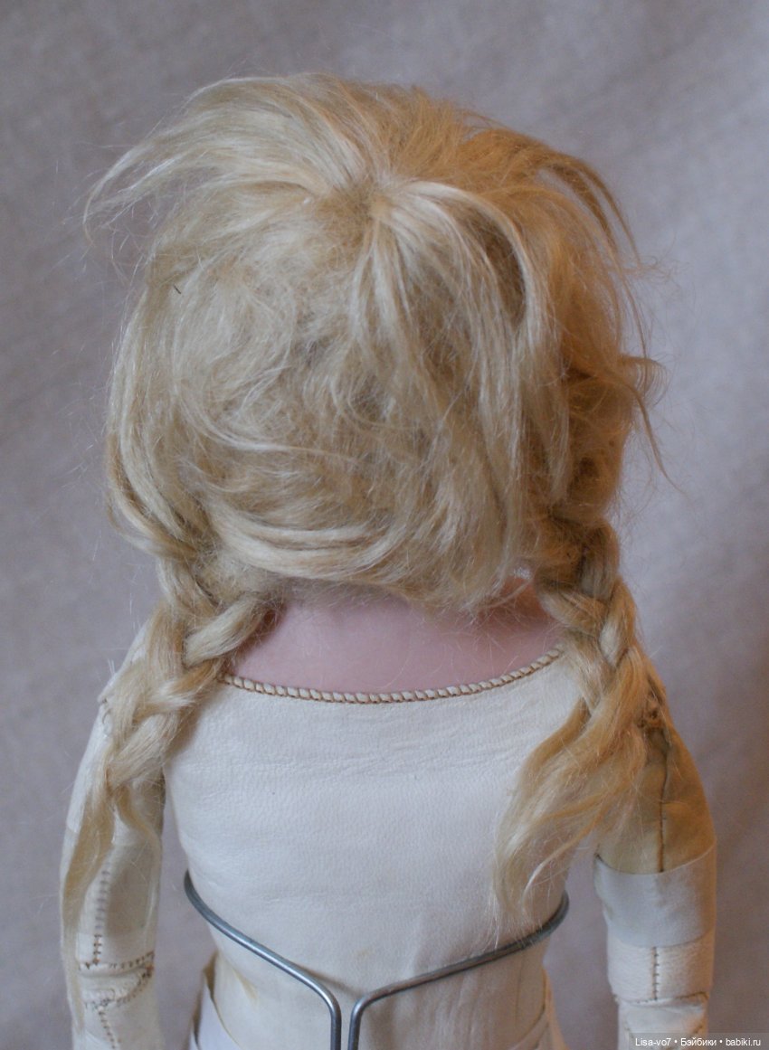 Ремонт и реставрация антикварных паричков (фото 10)