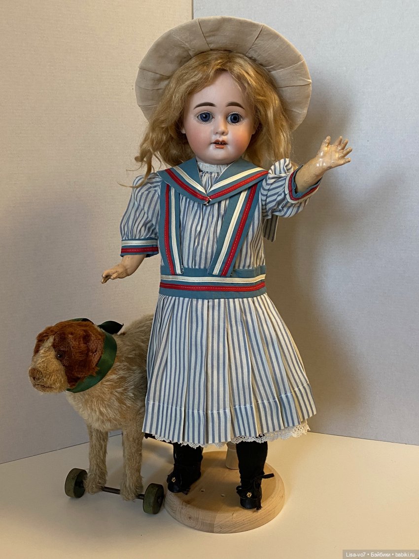 Платье для антикварной куклы по антикварному образцу