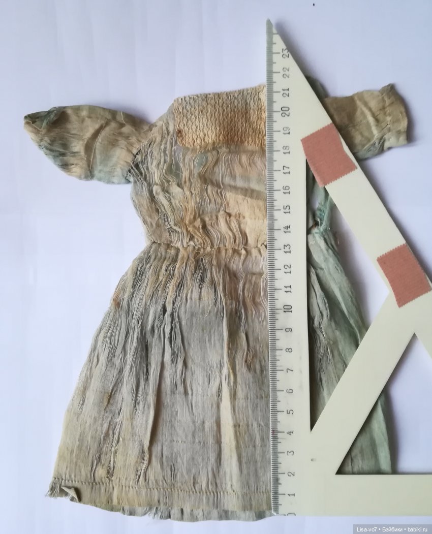 Что можно сделать, если антикварное кукольное платье восстановлению не подлежит (фото 10)