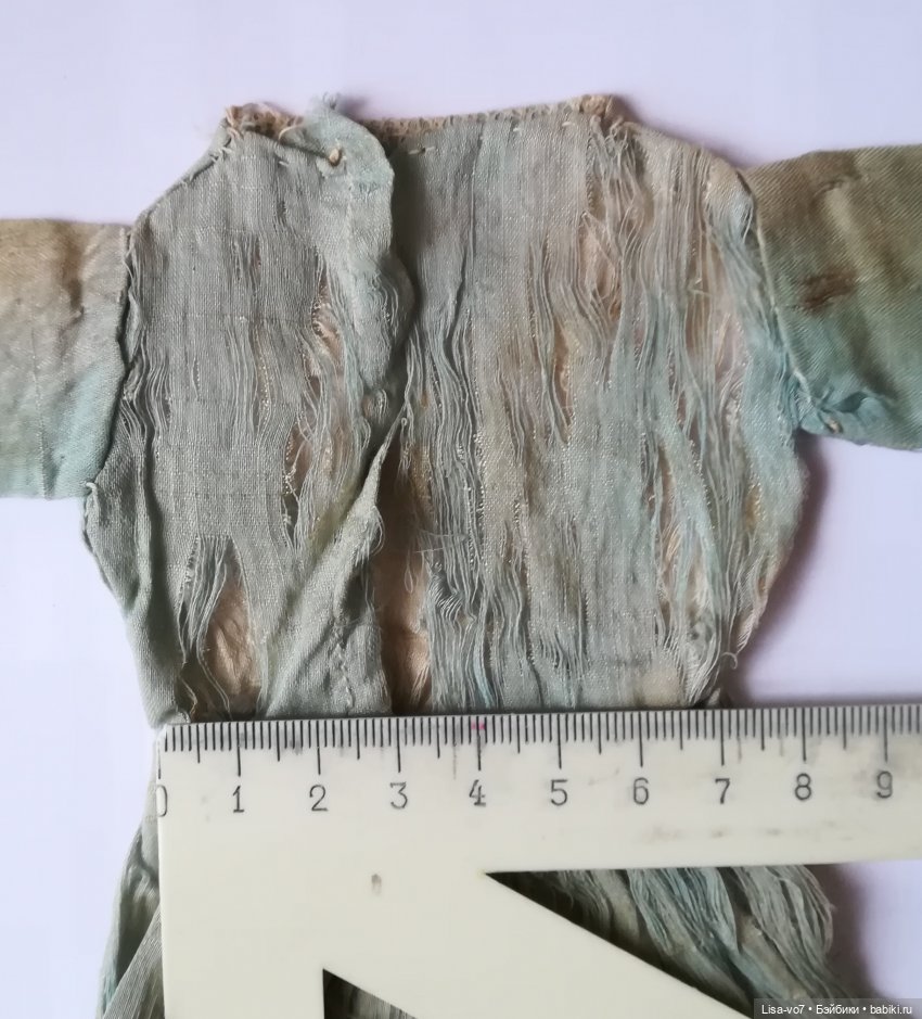 Что можно сделать, если антикварное кукольное платье восстановлению не подлежит (фото 6)