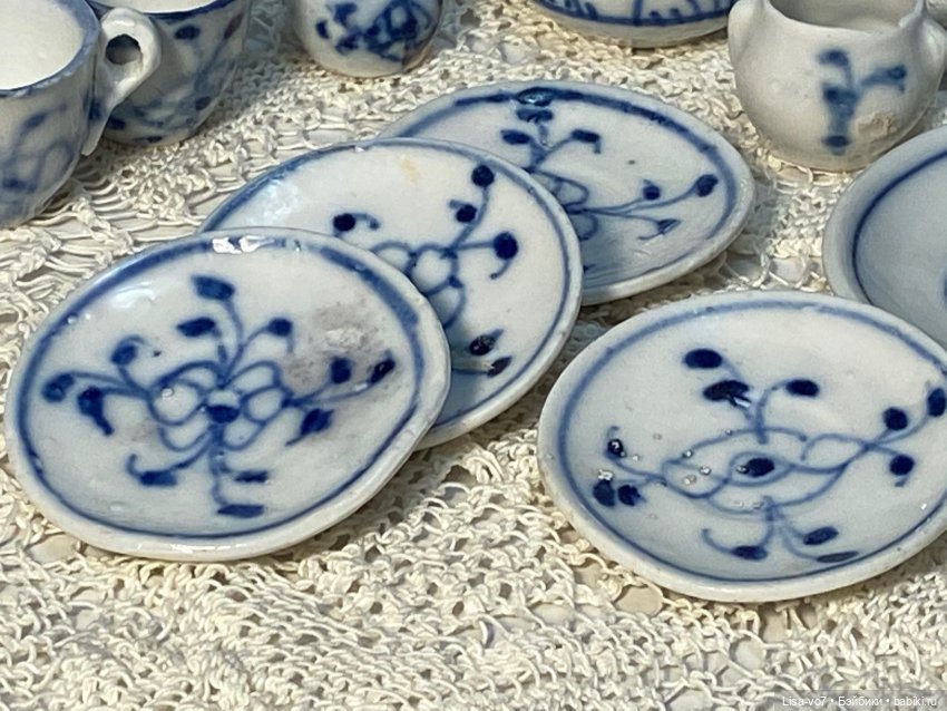 Антикварная кукольная посуда с "синим луком" (фото 8)