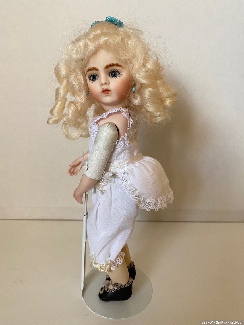 Бантик. Платье для антикварной куклы по образцу (фото 8)
