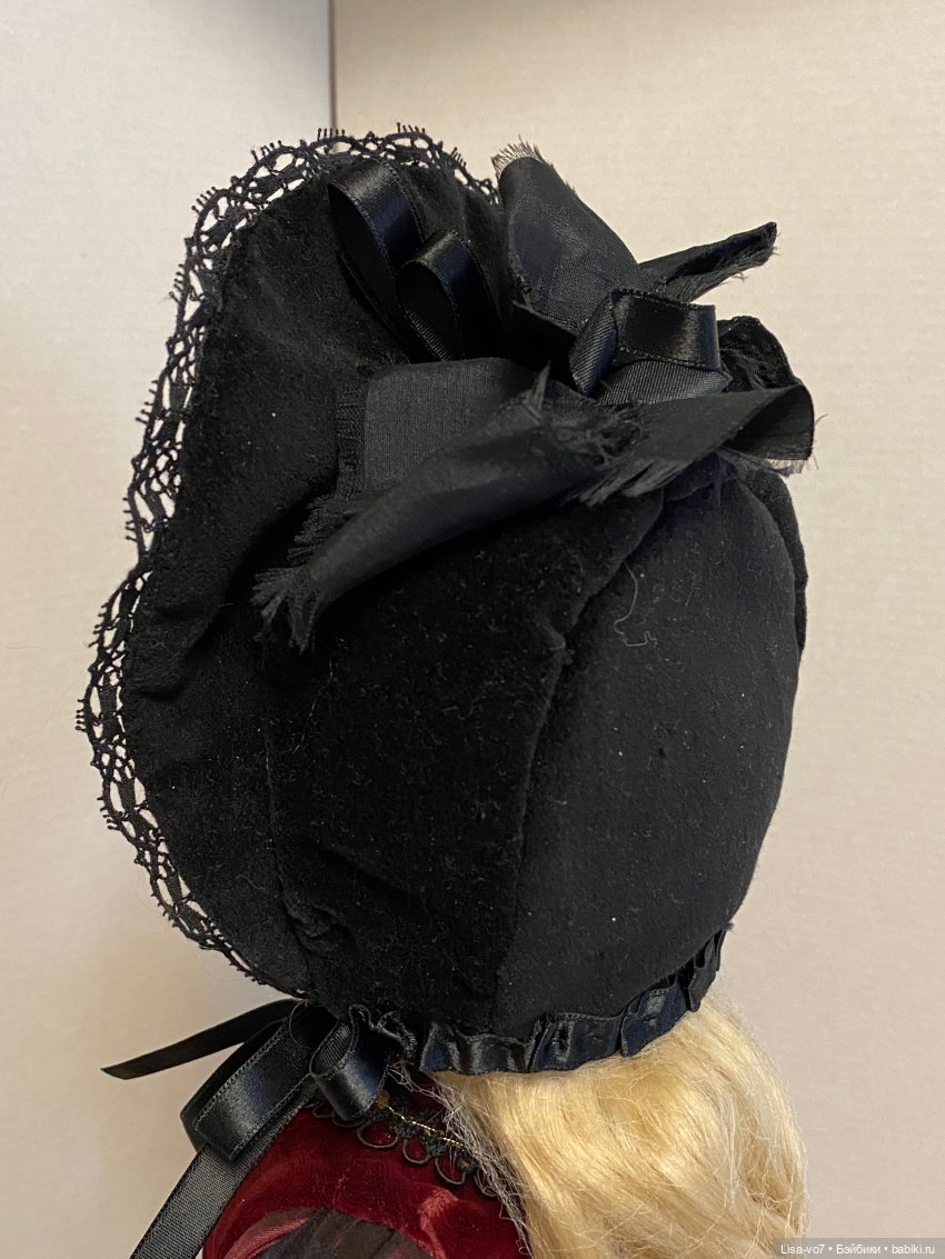 Черная шляпка — Редкие антикварные куклы и реплики: воск (фото 4)
