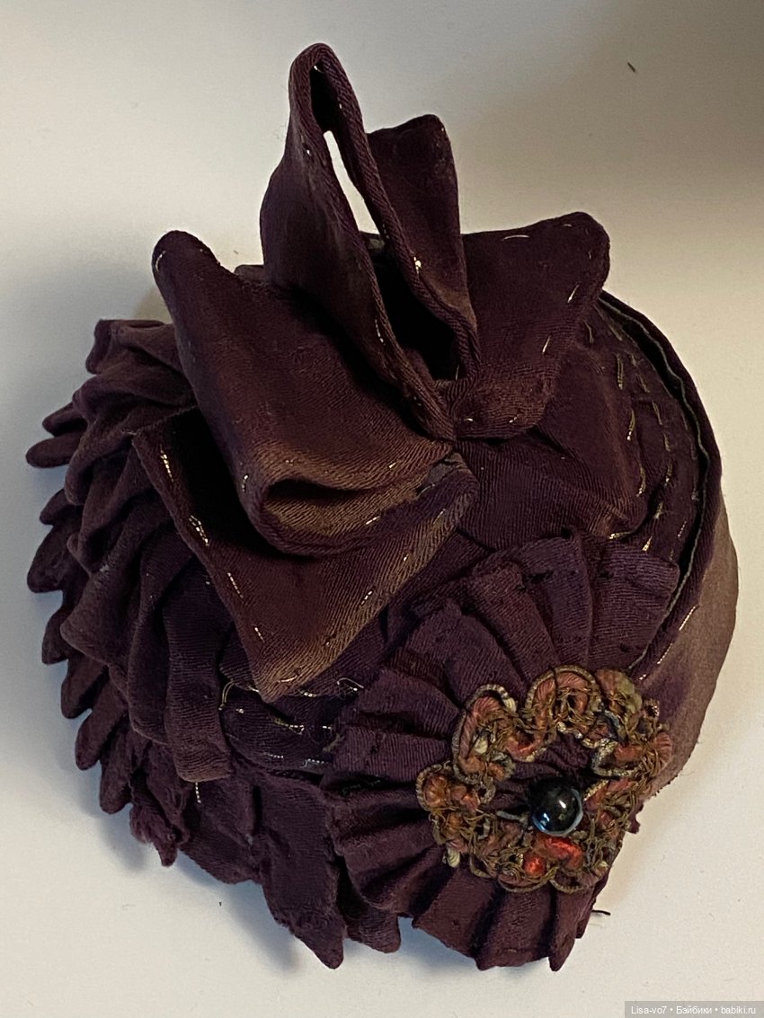 Шляпка из обрезков — Редкие антикварные куклы и реплики: воск (фото 6)