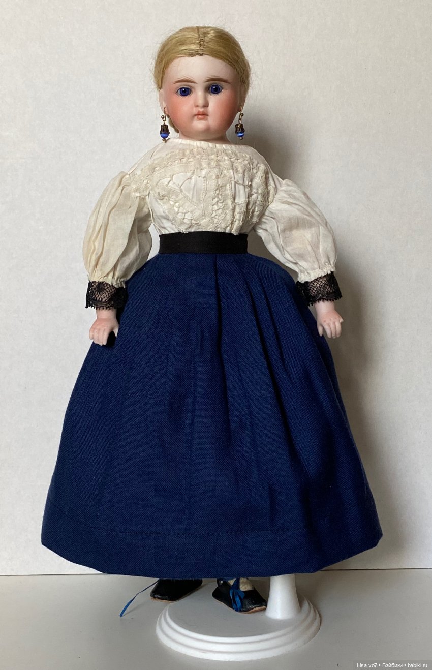 Костюм для антикварной куклы по антикварному образцу (фото 9)