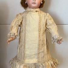 "Барыня на вате в плисовом халате"