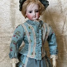 Платье для антикварной куклы в стиле 1870-х.
