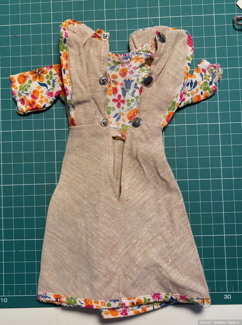 Выбросить или перешить — Одежда и обувь для кукол своими руками: фото (фото 2)