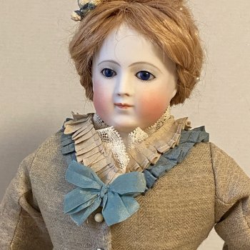 Серое платье для Белой дамы.