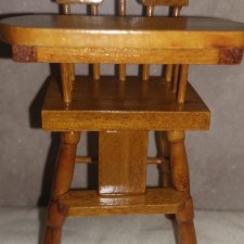 Стульчик для кукол 7-9 см из Китая