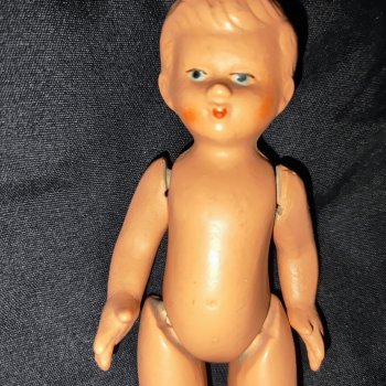 Опознать кукол