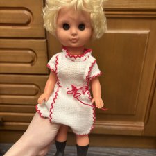 Редкая девочка с грудью гдр