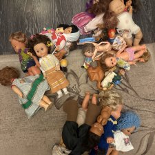 Куклы и пупсы