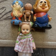 Куклы и игрушки