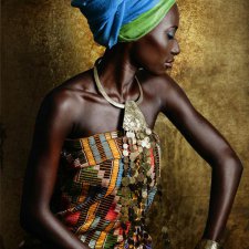 Во что одеть мулатку, негритянку?