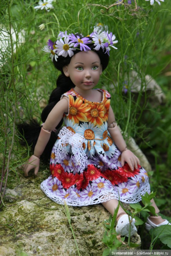 LeeAnn примеряет одежду — Куклы LeeAnn (Denis Bastien) и Marianna Oldenburg: винил