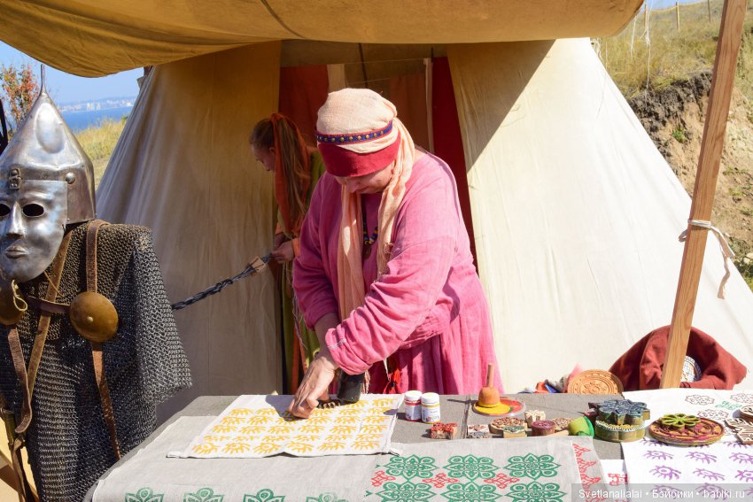 Путешествия осени: Укек реконструкция средневекового города на Волге