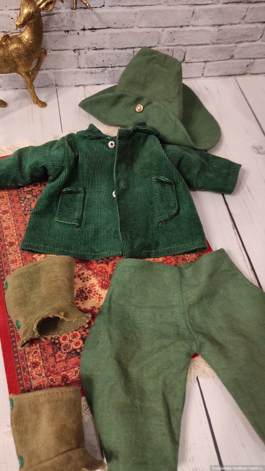 Клуб серебряных джентльменов "Три жёлудя"