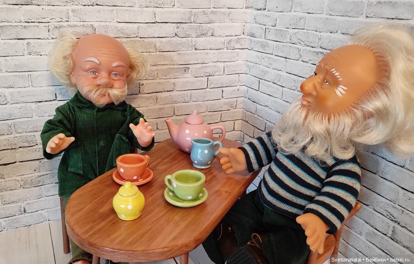 Клуб серебряных джентльменов "Три жёлудя"