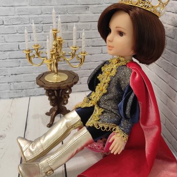 К принцессе нашей ехал принц, но где-то сильно задержался