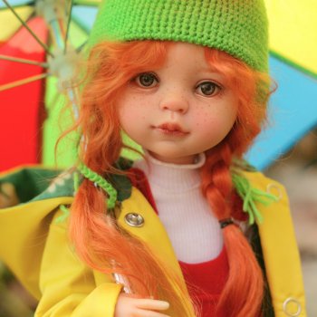 Девочка с зонтиком