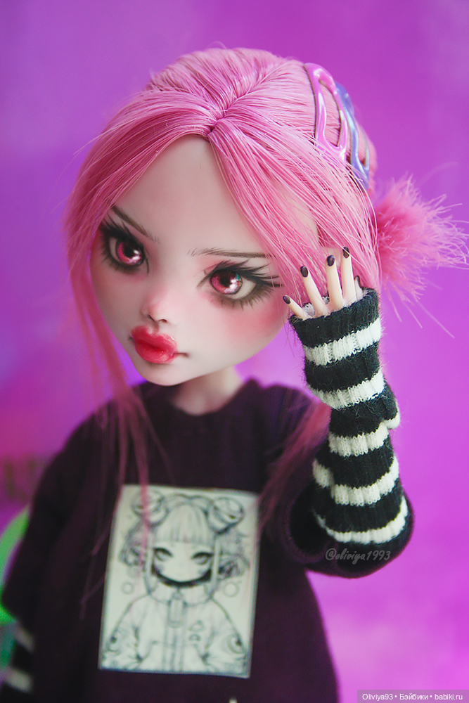 Эмма на базе Draculaura Monster High (MashaTDolls)