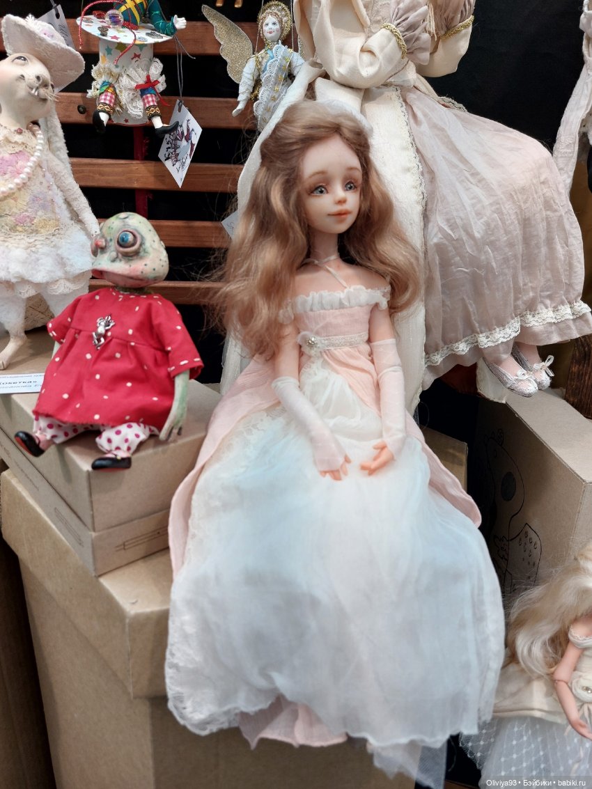 Выставка «Искусство Куклы» (окт. 2025) Выставка «Искусство Куклы» (окт. 2025)