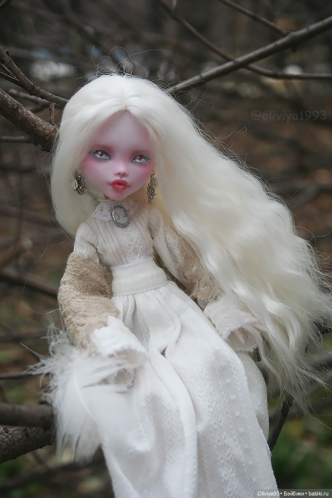 OOAK Гарпия Белая ворона (DollWorkshop)