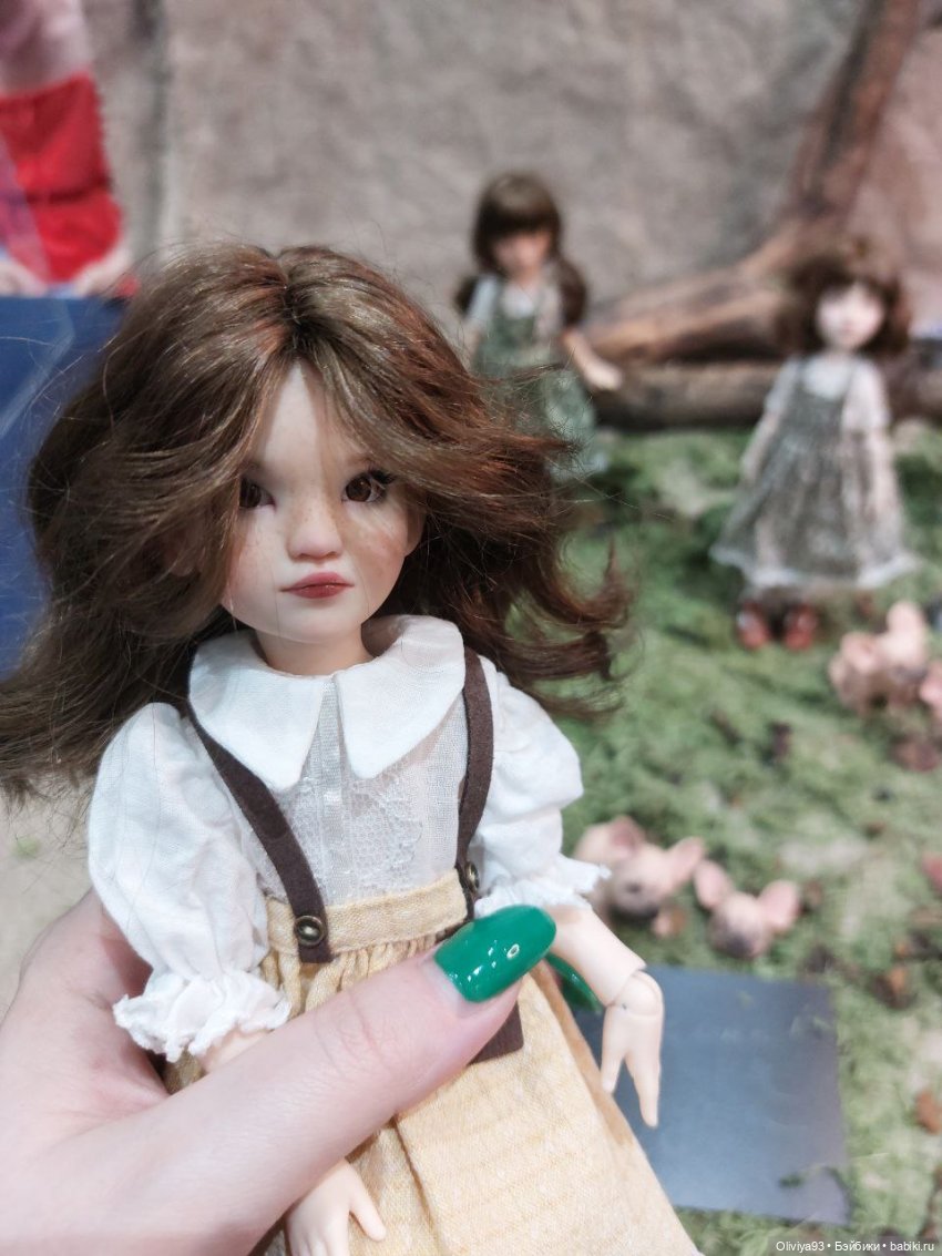 София (молд Софи, автор Aniya Levini)