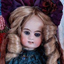 Парик натуральный мохеровый