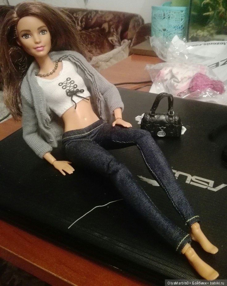 Барби йога и новая одежда (фото 4)