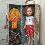 Домик - чемоданчик для куклы