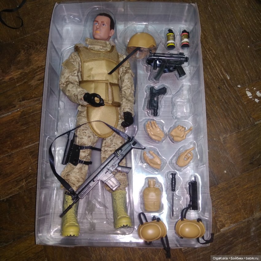 Китайский солдат с Али Экспресс. Рассматриваем и играемся (фото 2)