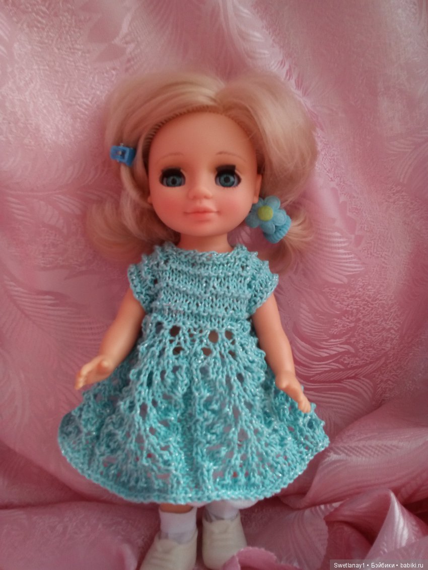 Новое платье для Аси — Российские куклы Весна