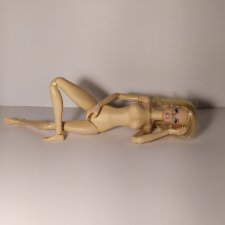 Женское суперподвижное тело 1/6