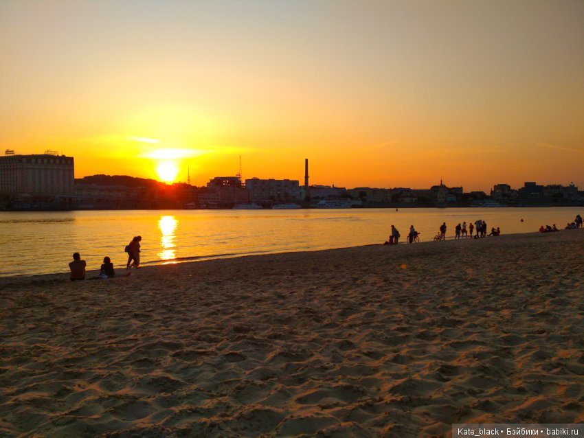 Закат над Подолом