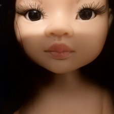 Кукла Паола Лиу пробор сбоку