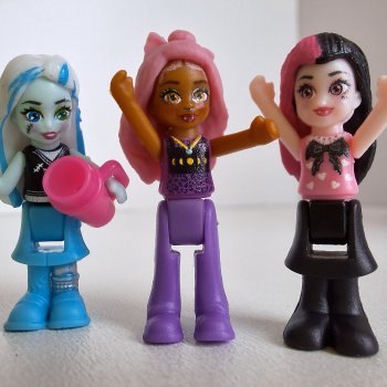 Monster High в виде Polly Pocket