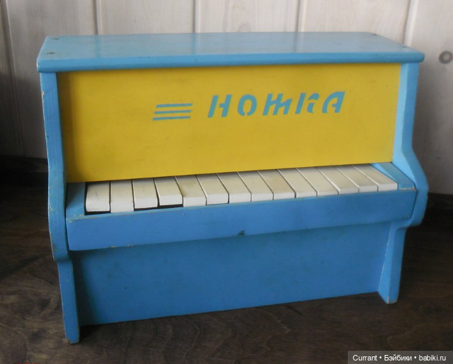 Пианино и рояль СССР — Игрушки СССР и советского детства: резиновые