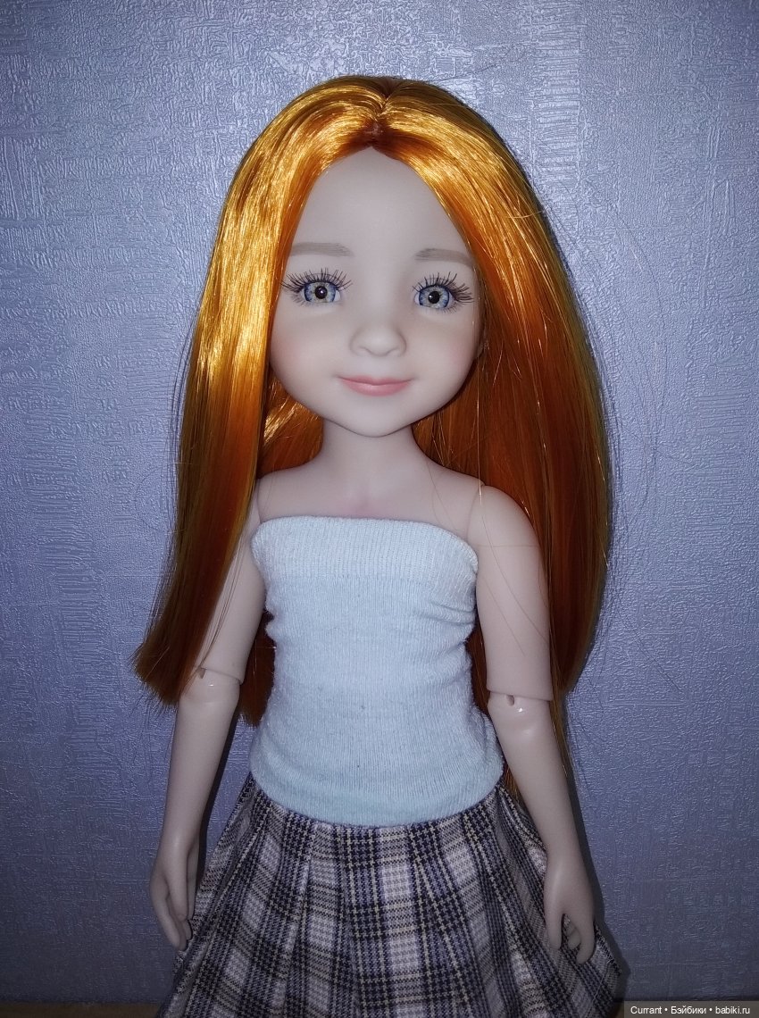 Сара от Ruby Red. Подбираем образ