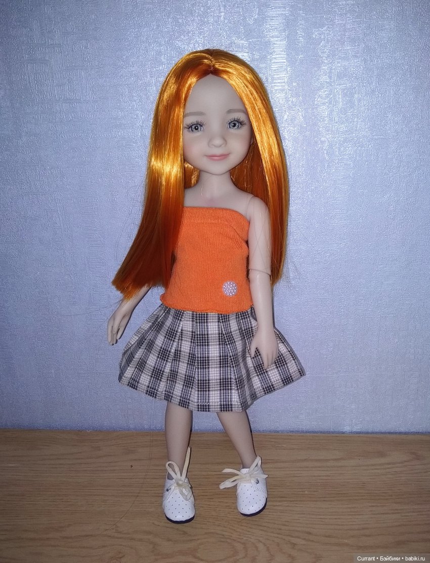 Сара от Ruby Red. Подбираем образ