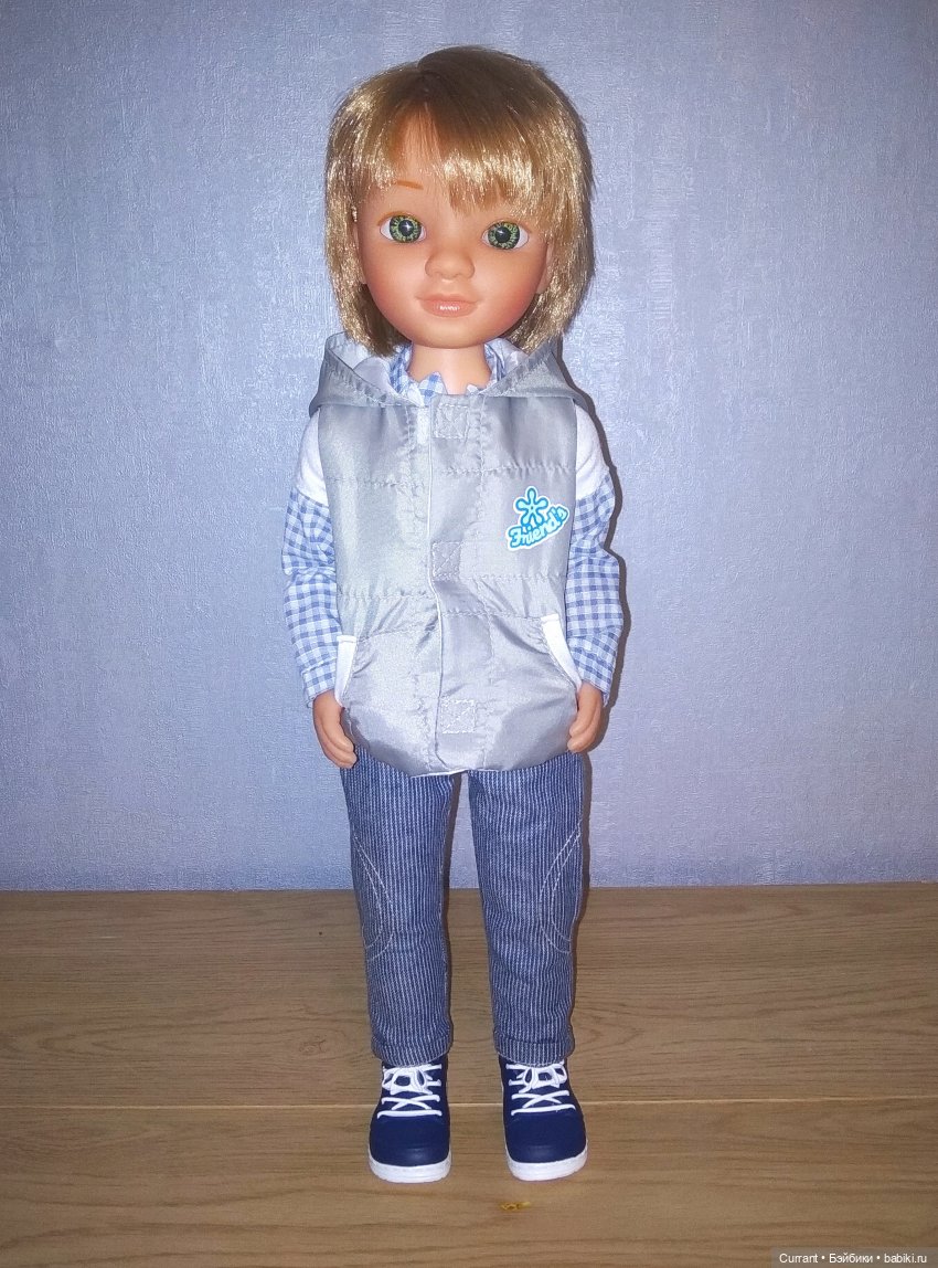 Настоящие игровые мальчики - мускулистые тела, мужественные лица