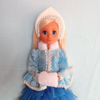 Новогодняя Мирэя - шарнирная Снегурочка от Весны