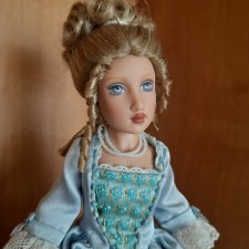 Сесиль от Helen Kish