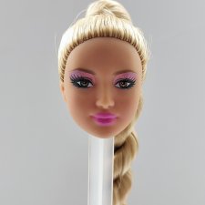 Голова Барби Keith Haring