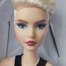 Barbie looks Модель № 8 Андра высокая блондинка