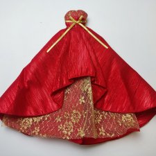 Платье от Holiday Barbie 2014