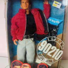 Дилан Маккей из сериала "Беверли-Хиллз, 90210"