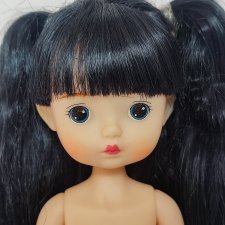 Виниловая куколка Дуодинг брюнетка